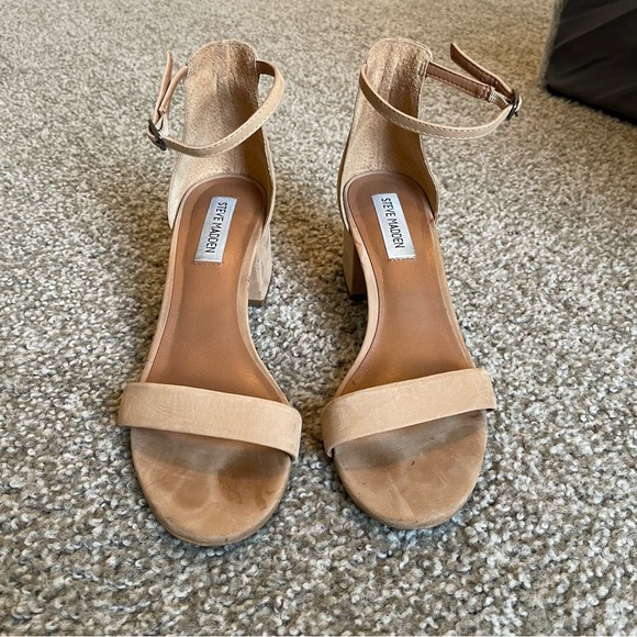 Steve Madden Tan Sandals - Picture 4 of 11